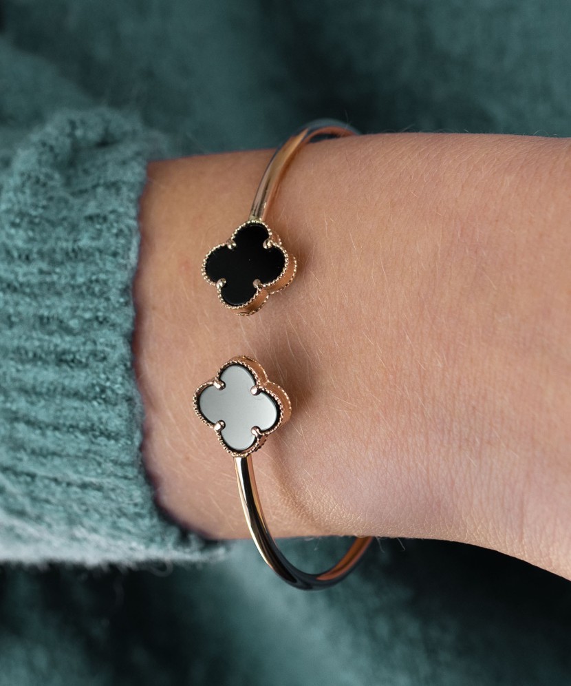 Auksinė kieta apyrankė su oniksais - Auksinės apyrankės - Goldinga