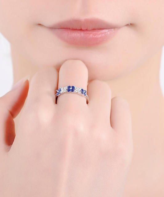 Sidabrinis žiedas su cirkoniais - Sidabriniai žiedai - Goldinga