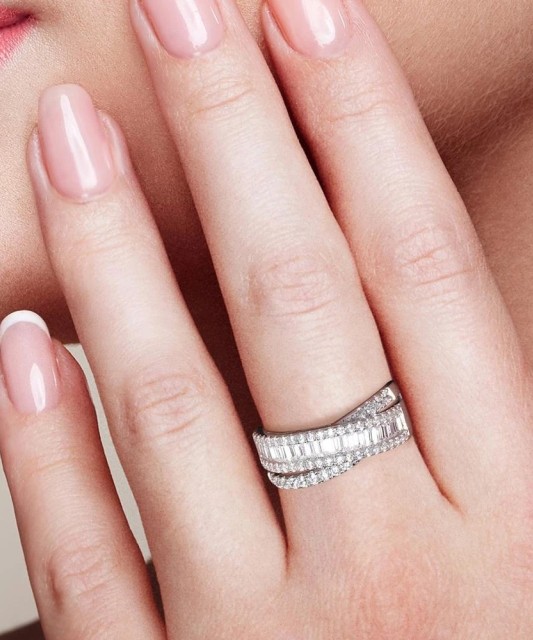 Sidabrinis žiedas su cirkoniais - Sidabriniai žiedai - Goldinga