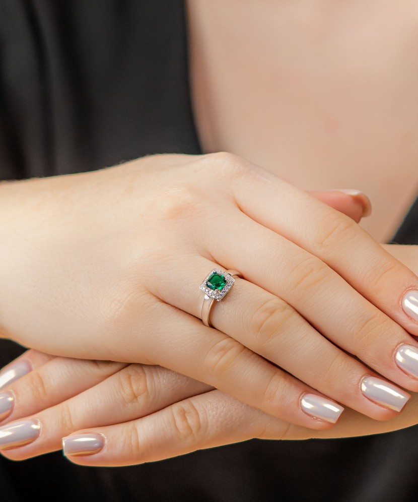 Sidabrinis žiedas su cirkoniais - Sidabriniai žiedai - Goldinga