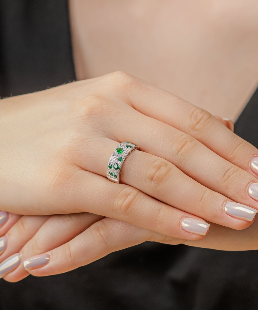 Sidabrinis žiedas su cirkoniais ir špineliais  - Goldinga