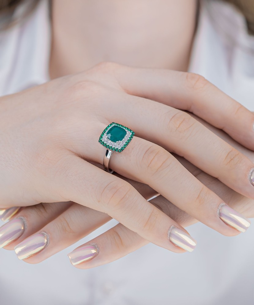 Sidabrinis žiedas su špineliais ir cirkoniais