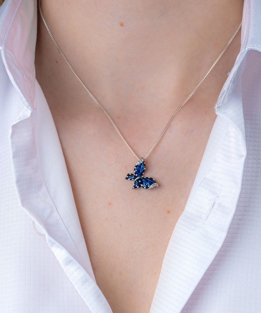 Sidabrinis pakabukas su cirkoniais ir emale "drugelis"