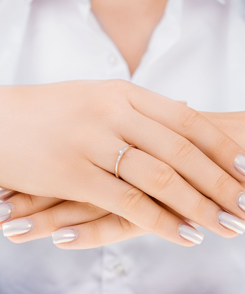 Auksinis žiedas su deimantais - Auksiniai Žiedai su brangakmeniais - Goldinga