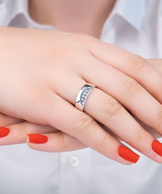 Sidabrinis žiedas su cirkoniais