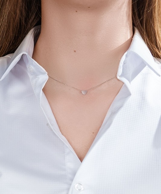 Balto aukso grandinėlė su pakabuku "Širdelė" - Auksinės grandinėlės su pakabukais - Goldinga