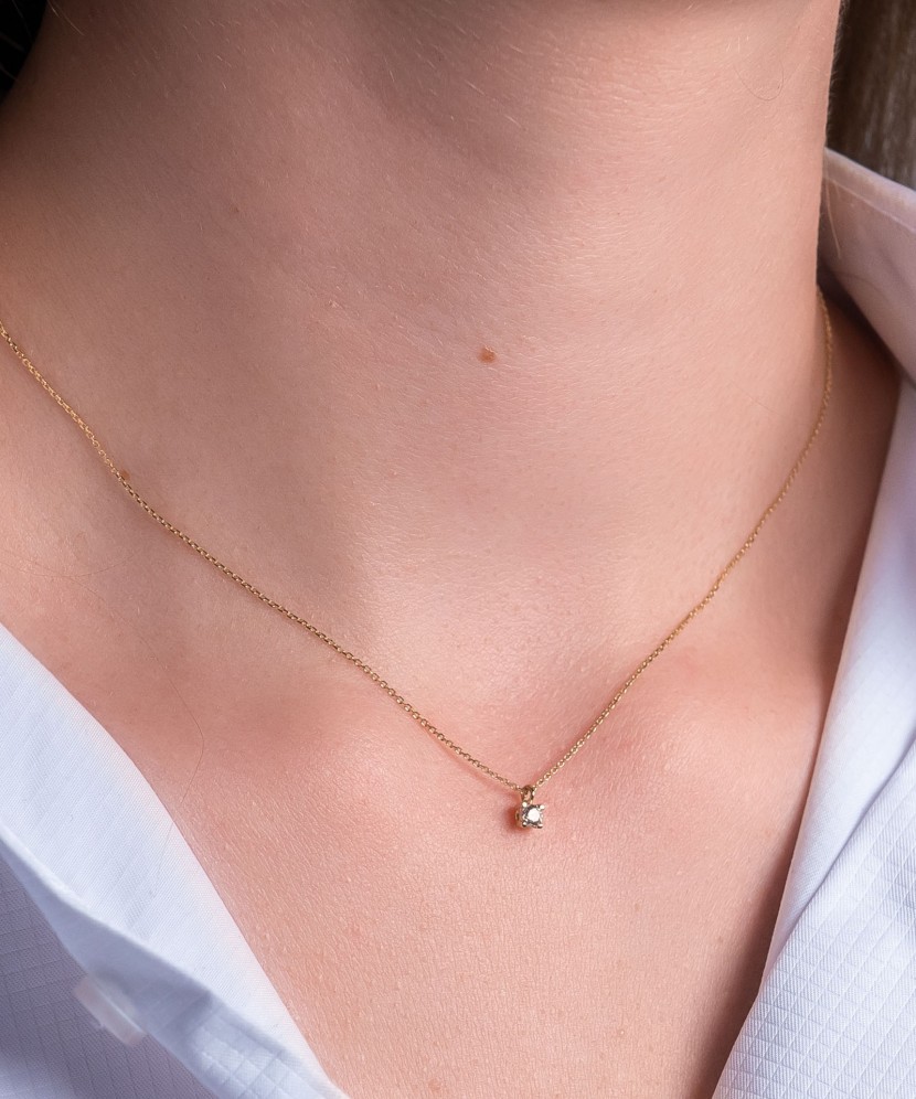 Geltono aukso Grandinėlė Su Cirkonio Pakabuku - Auksinės grandinėlės su pakabukais - Goldinga