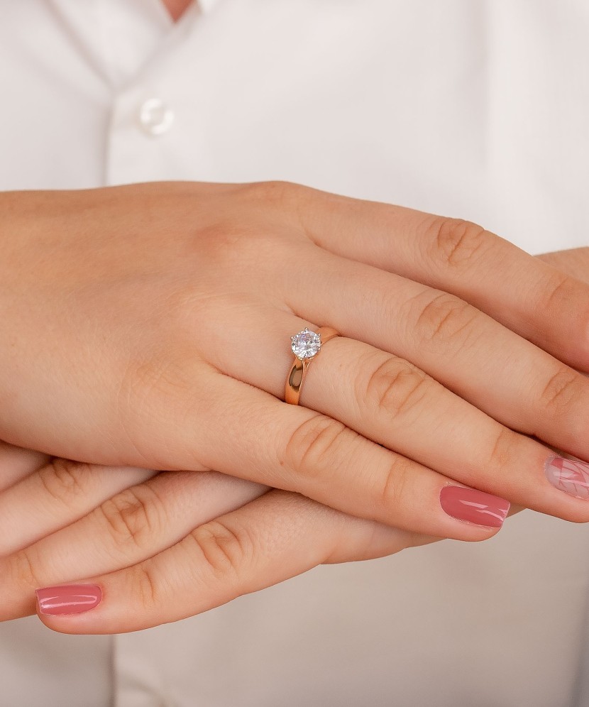 Auksinis žiedas su kristalu - Auksiniai žiedai - Goldinga