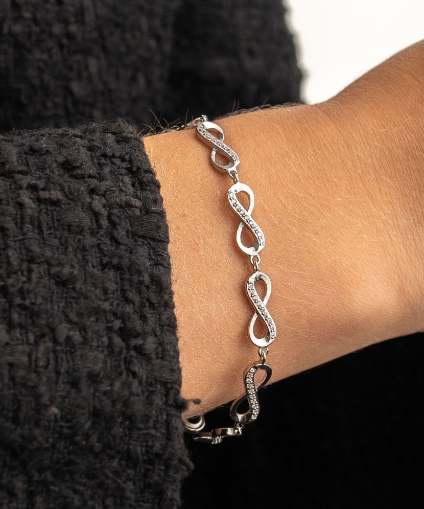 Sidabrinė Apyrankė Su Cirkoniais "Begalybė" - Sidabrinės apyrankės - Goldinga