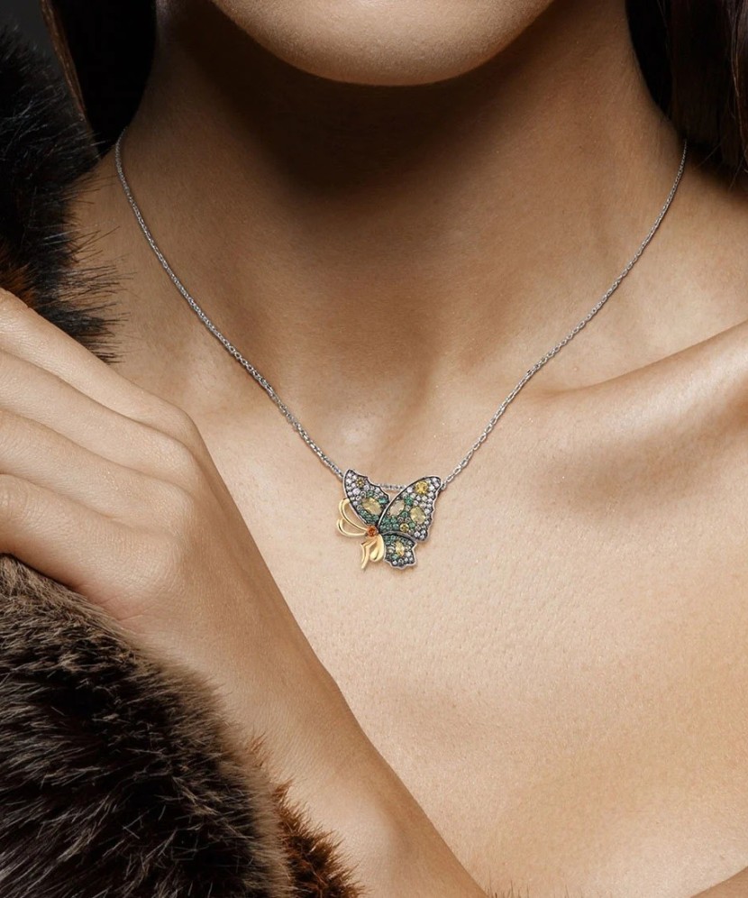 Sidabrinis pakabukas su cirkoniais ir špineliais - Sidabriniai pakabukai - Goldinga