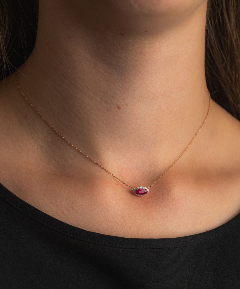 Auksinė grandinėlė su rubinų ir deimantų pakabuku - Auksinės grandinėlės su pakabukais - Goldinga