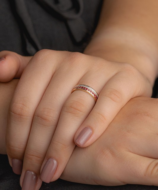 Auksinis žiedas su rubinais ir deimantais - Auksiniai Žiedai su brangakmeniais - Goldinga