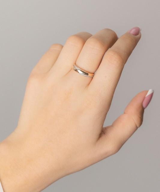 Auksinis žiedas su cirkoniais - Auksiniai žiedai - Goldinga