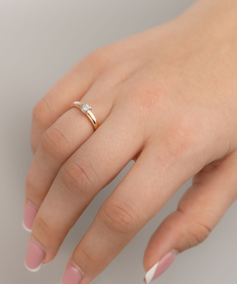 Auksinis žiedas su briliantu 0,084ct - Auksiniai Žiedai su brangakmeniais - Goldinga