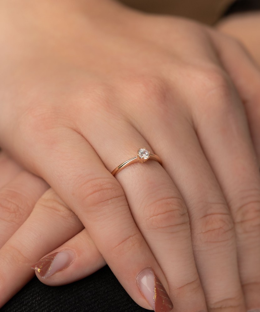 Auksinis žiedas su cirkoniu - Auksiniai žiedai - Goldinga