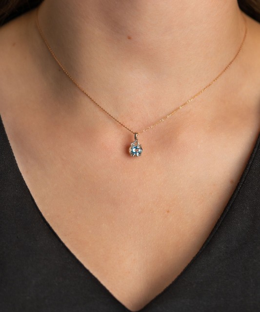 Auksinis pakabukas su topazu ir deimantais - Pakabukai su brangakmeniais - Goldinga