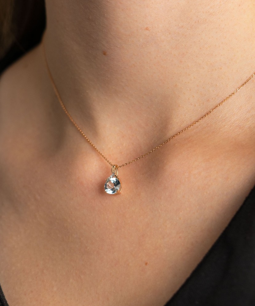 Auksinis pakabukas su topazu ir deimantais - Pakabukai su brangakmeniais - Goldinga