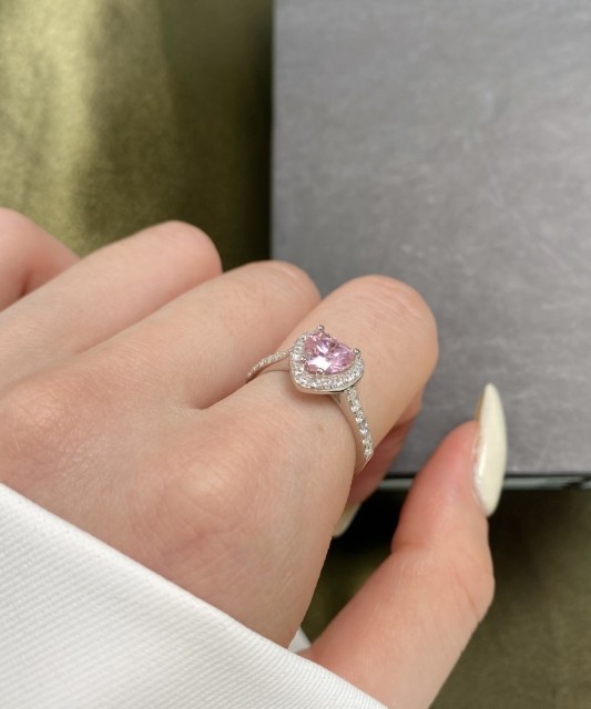 Sidabrinis žiedas su cirkoniais - Sidabriniai žiedai - Goldinga