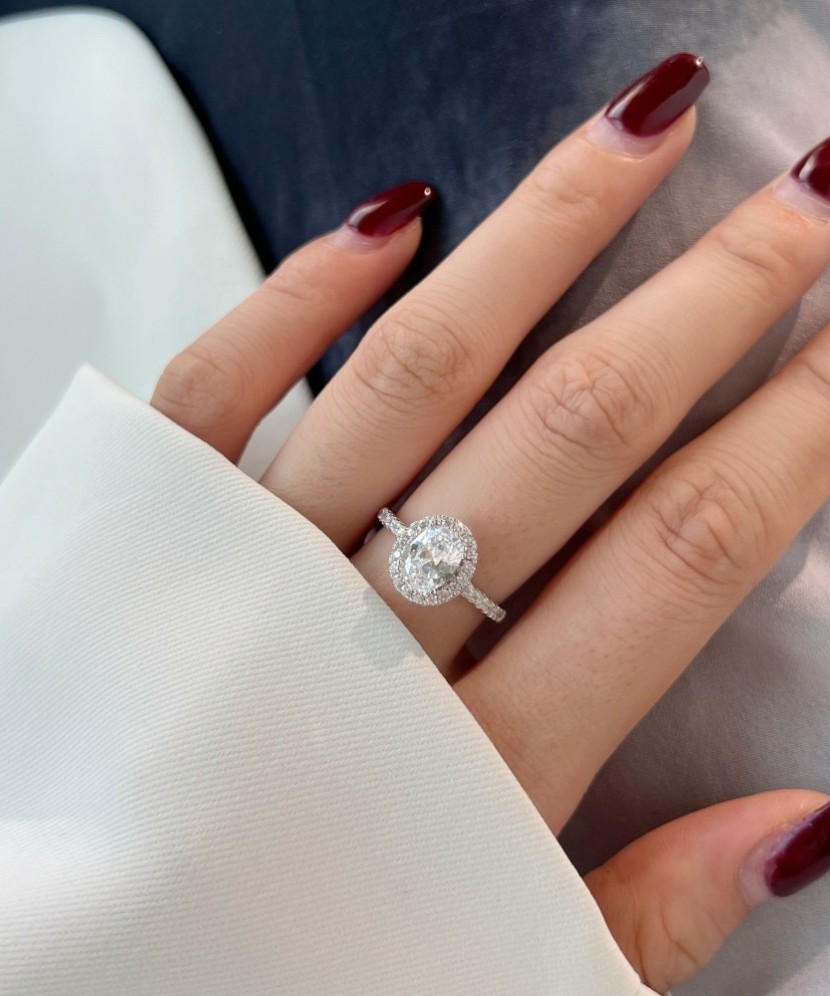 Sidabrinis žiedas su cirkoniais - Perkamiausi - Goldinga