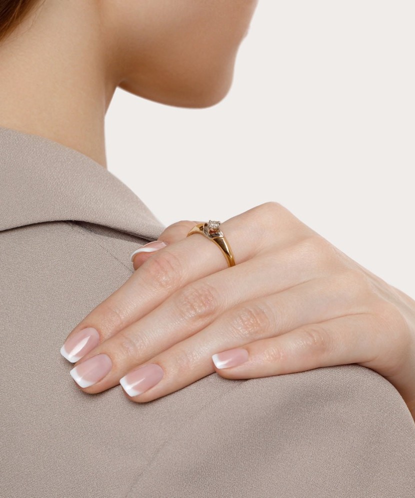 Auksinis žiedas su briliantu - Auksiniai Žiedai su brangakmeniais - Goldinga