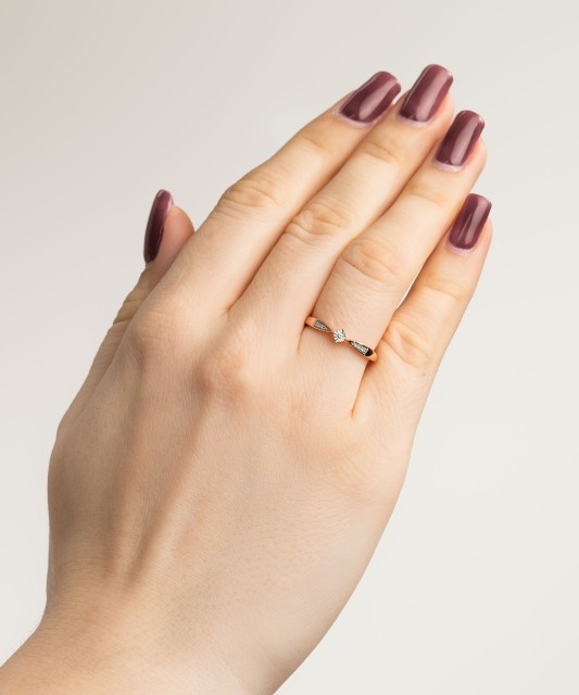 Auksinis žiedas su deimantais - Auksiniai Žiedai su brangakmeniais - Goldinga