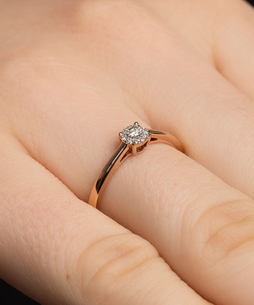 Auksinis žiedas su deimantais - Auksiniai Žiedai su brangakmeniais - Goldinga