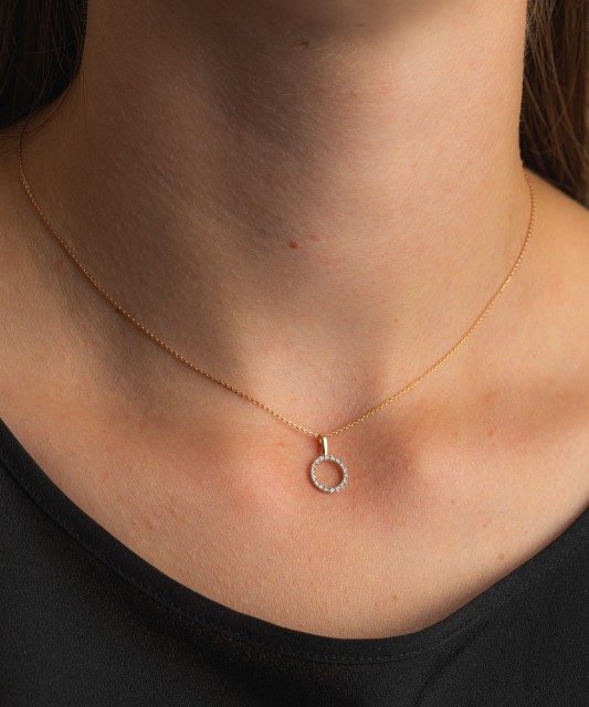 Balto aukso pakabukas su deimantais