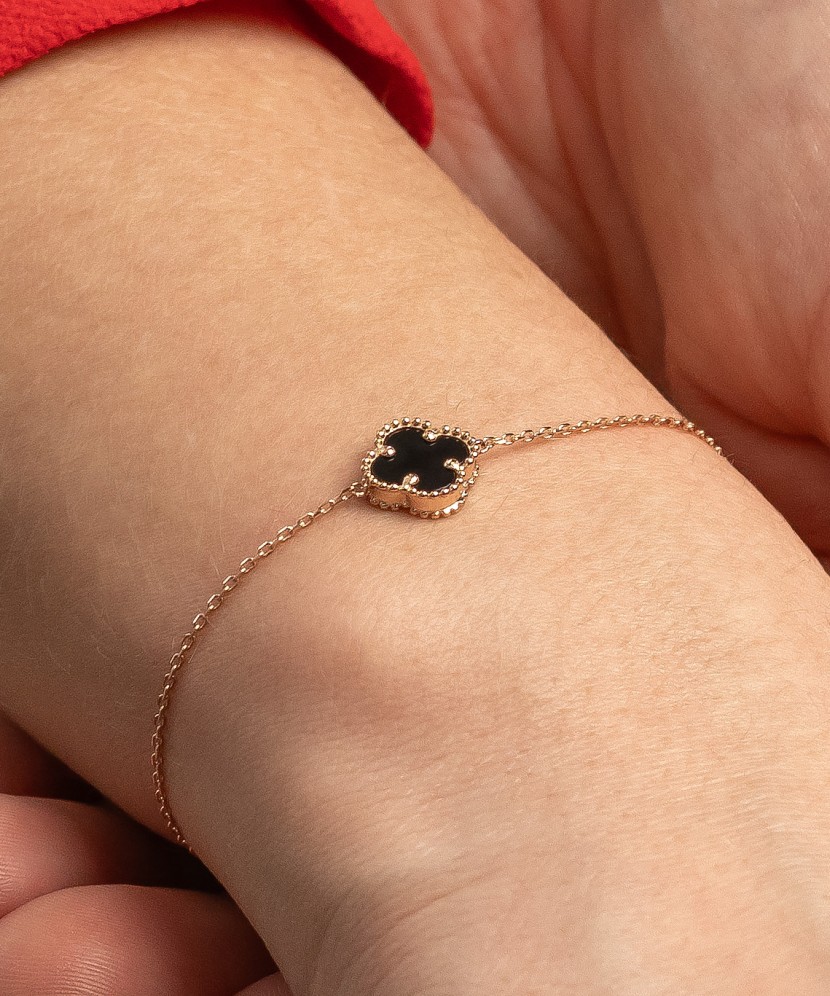 Auksinė apyrankė su emale