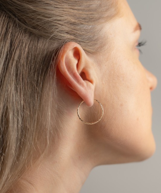Auksiniai auskarai graviruotos rinkutės 22mm - Auksiniai auskarai - Goldinga