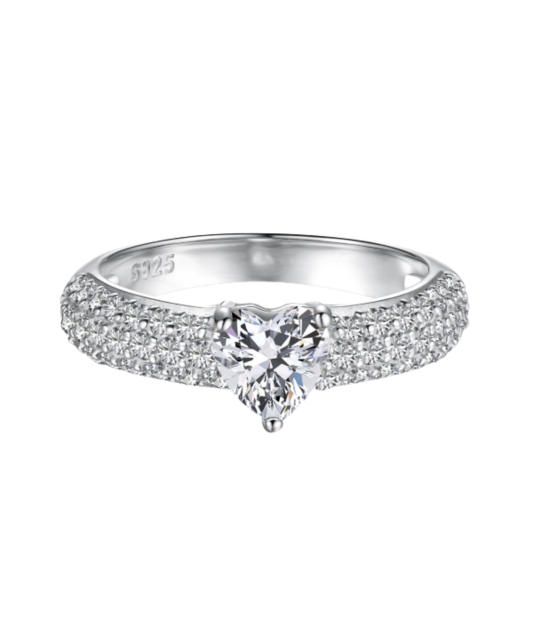 Sidabrinis žiedas su cirkoniais