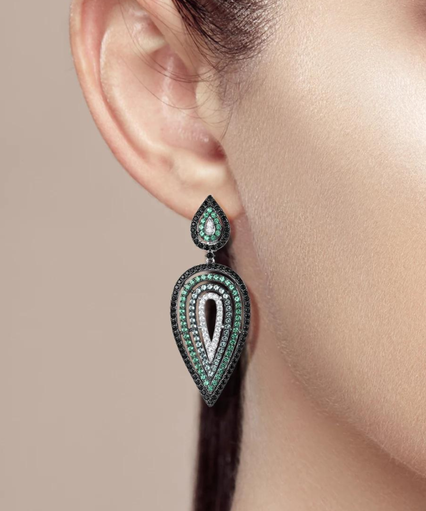 Sidabriniai auskarai su cirkoniais ir špineliais - Sidabriniai auskarai - Goldinga