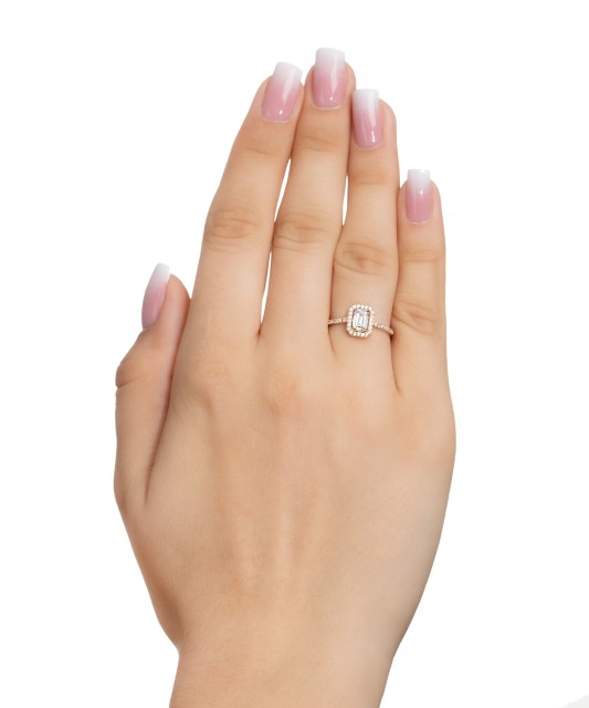 Auksinis žiedas su cirkoniais