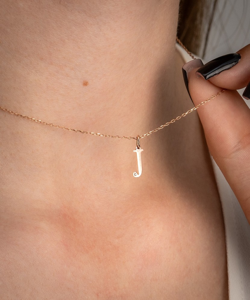 Auksinis pakabukas su deimantu raidė J - Pakabukai su brangakmeniais - Goldinga