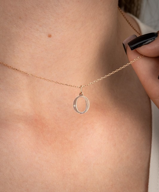 Auksinis pakabukas su deimantu raidė O - Pakabukai su brangakmeniais - Goldinga