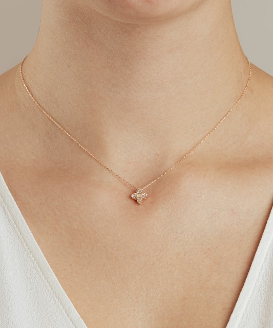 Auksinė grandinėlė su cirkonio pakabuku