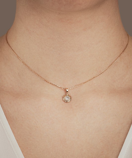 Auksinis pakabukas  - Goldinga