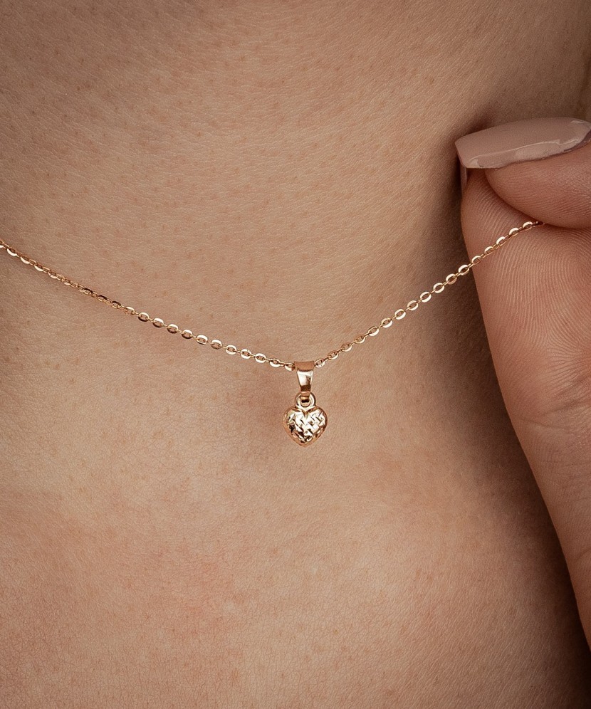 Auksinis pakabukas "Širdelė"