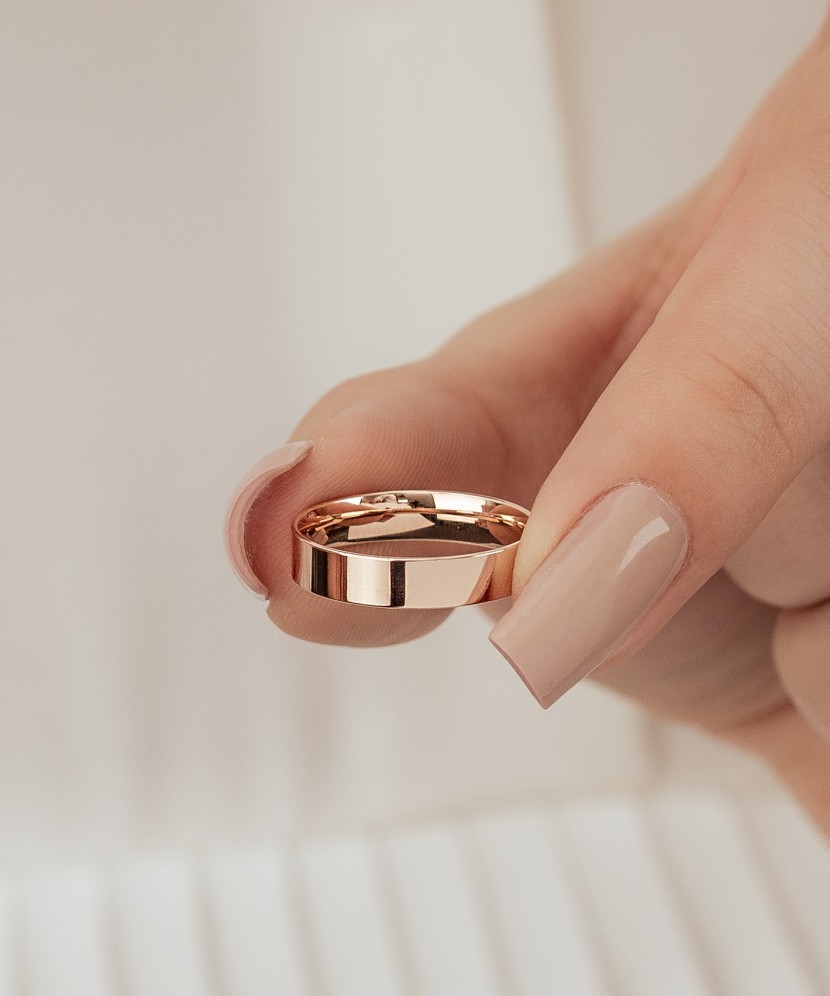 Auksinis vestuvinis žiedas 4mm su komfortu