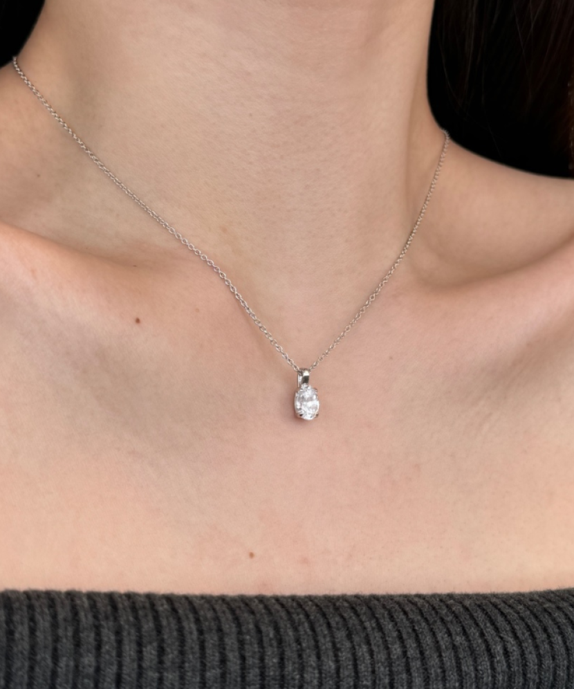 Sidabrinė grandinėlė su cirkonio pakabuku