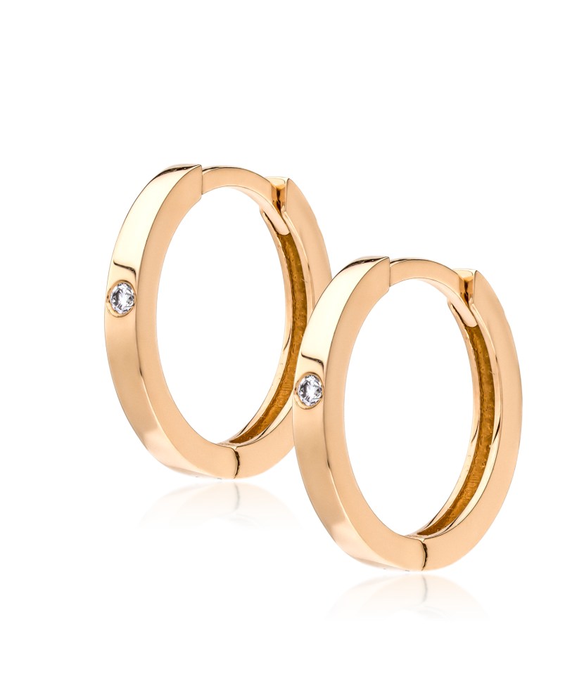 Auksiniai auskarai su deimantais