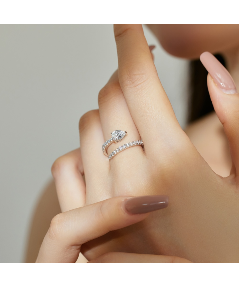 Sidabrinis žiedas su cirkoniais