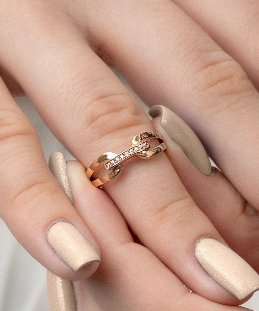 Auksinis žiedas su cirkoniais