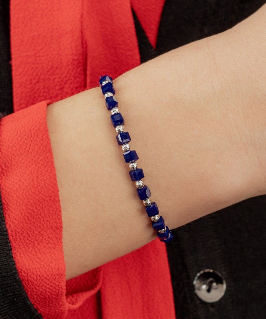 Juodo Siūlo Apyrankė Su Sidabru Ir Oniksais