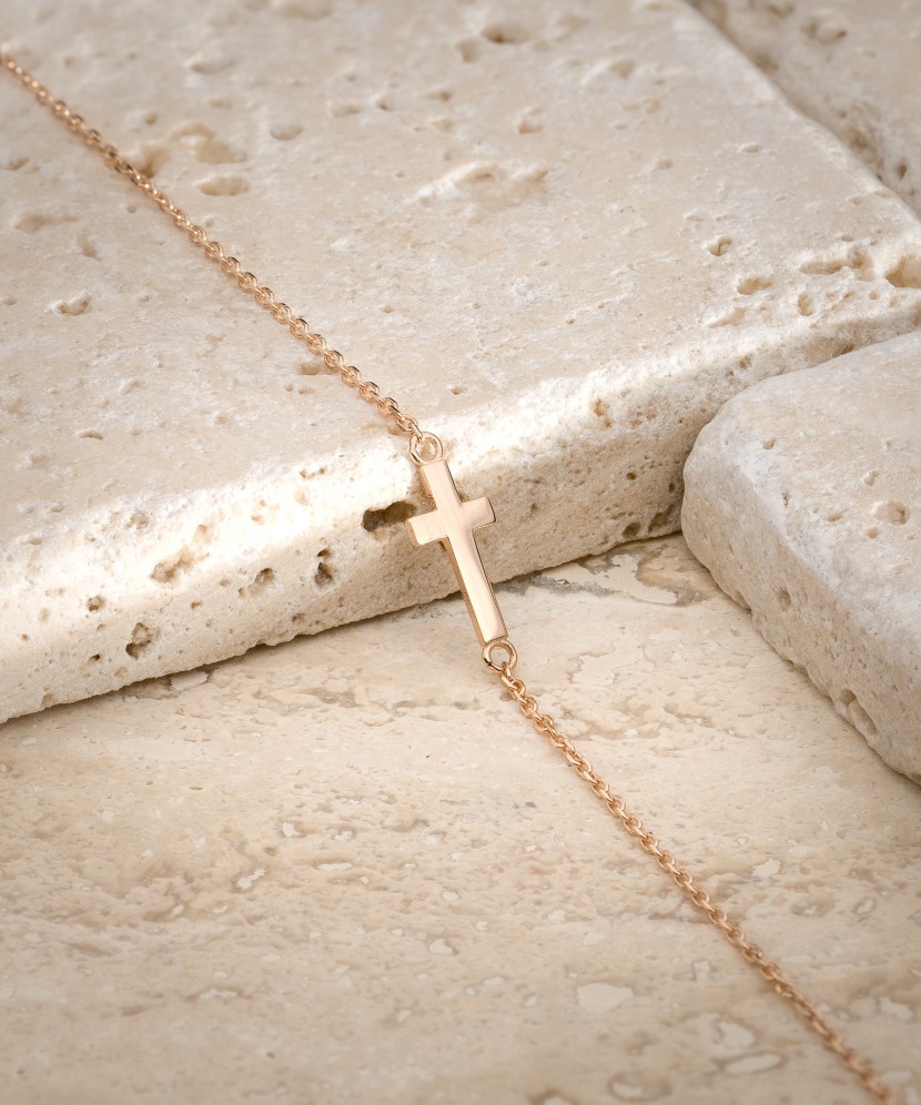 Auksinė apyrankė "Kryželis"