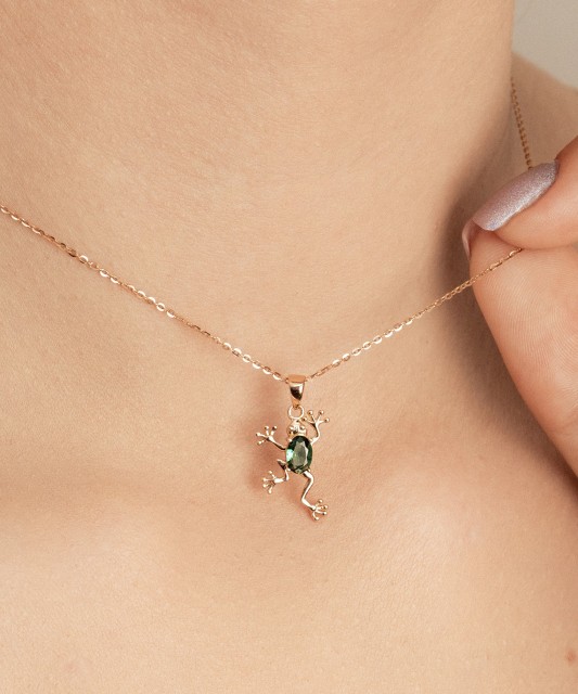 Auksinis pakabukas su cirkoniu "Varlė"