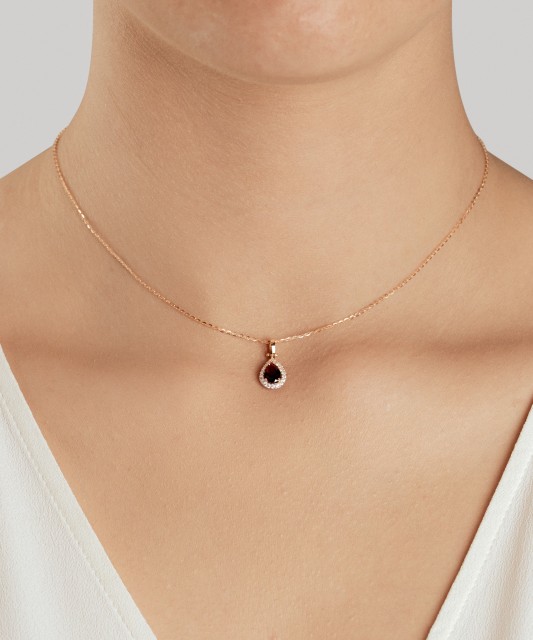 Auksinis pakabukas su cirkoniais