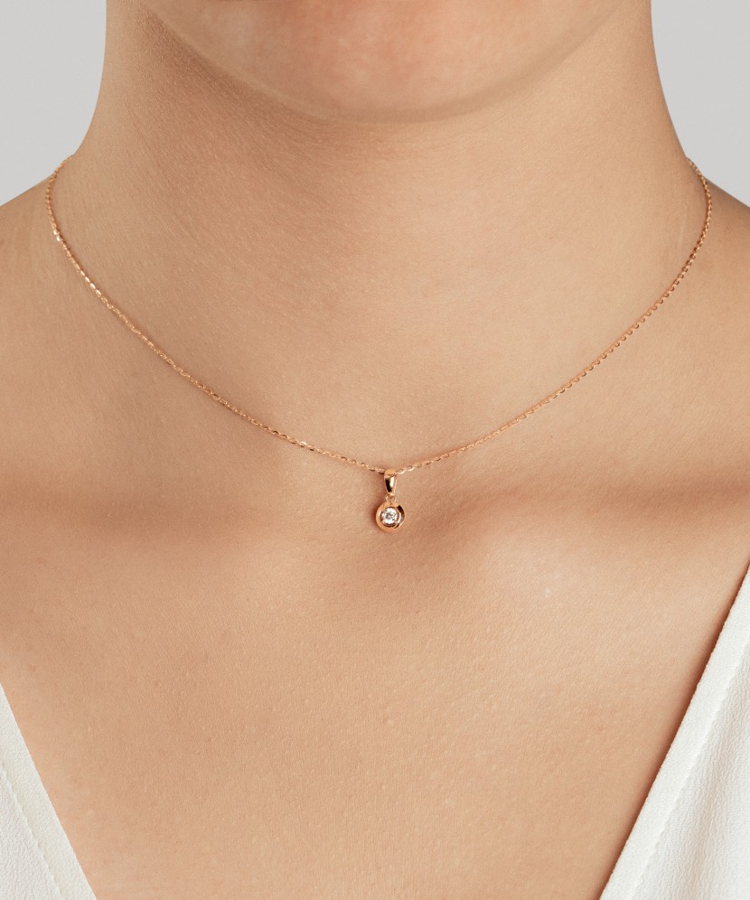 Auksinis pakabukas su cirkoniais