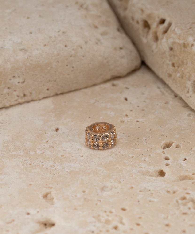 Auksinis pakabukas su cirkoniais "bačkutė"