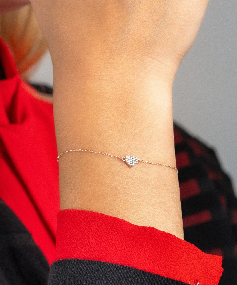 Auksinė apyrankė su deimantais "Širdelė"