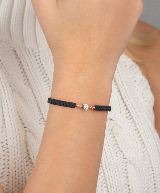 Juodo Siūlo Apyrankė Su Auksiniu cirkonio Pakabuku